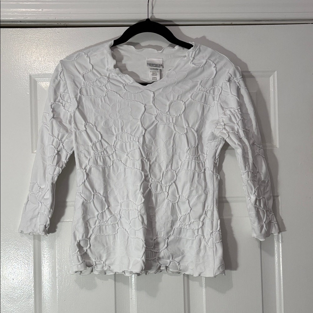 Haystacks brand top Size Medium